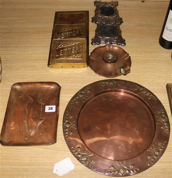 A J. Sankey & Sons Art Nouveau copper dish, a pair of Samtico Art Metal Work easel picture frames and three other items, dish 8.75in.